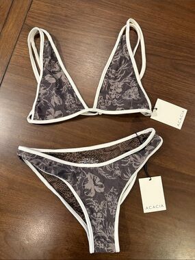 Acacia Two-Piece: Leon Piped Top (M) and Parker Piped Bottom (color: Lucia) NWT
